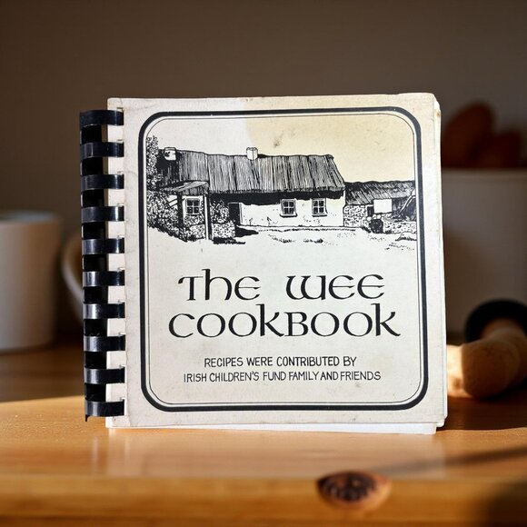 The Wee Cookbook — Irish Children’s Fund Community Recipes (Comb-Bound, 286 pp.) - Picture 1 of 8